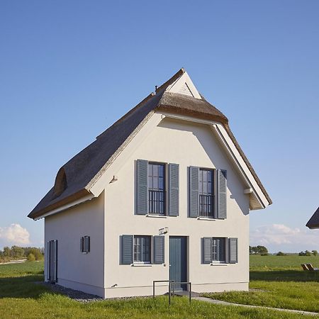 Reetland Am Meer - Luxus Reetdachvilla Mit 3 Schlafzimmern, Sauna Und Kamin F12 Dranske Esterno foto